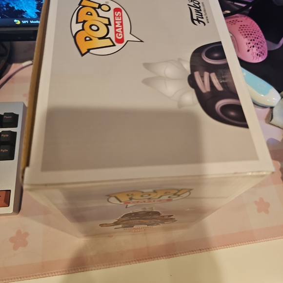 Overwatch Roadhog Funko - Picture 2 of 4